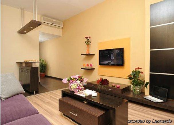 สวีท โฮเต็ล เมอร์ลอต Hotel เบรุต ภายนอก รูปภาพ