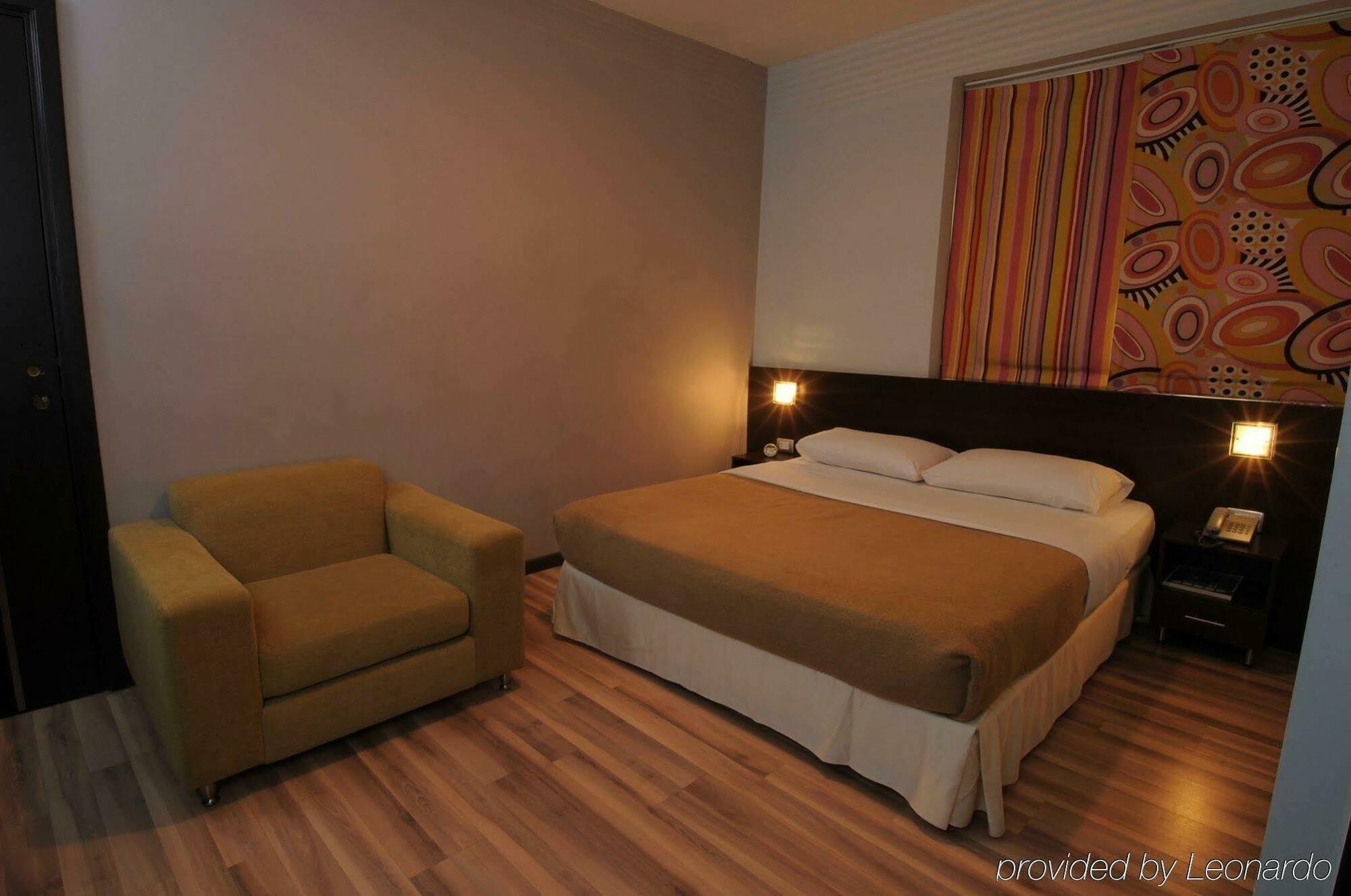 สวีท โฮเต็ล เมอร์ลอต Hotel เบรุต ภายนอก รูปภาพ